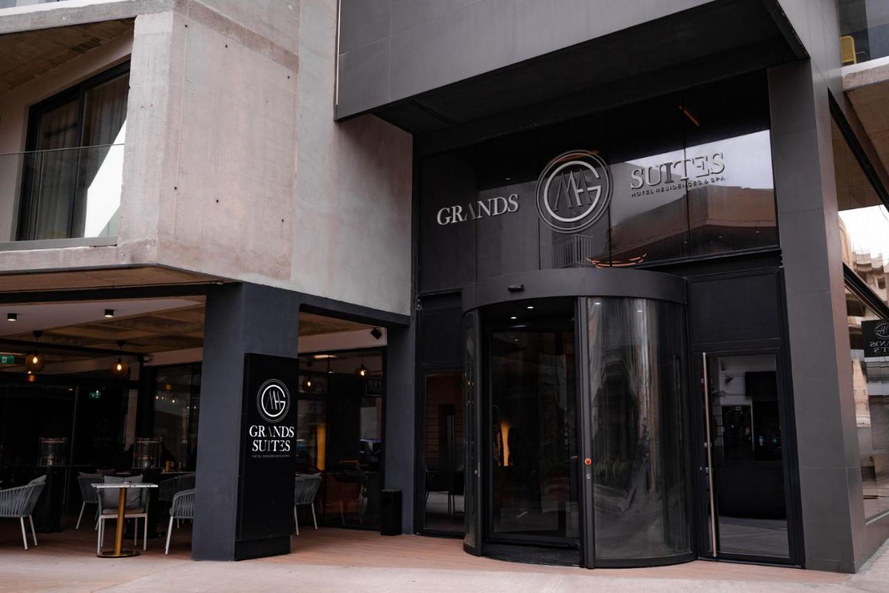 Grands Residences And 4*